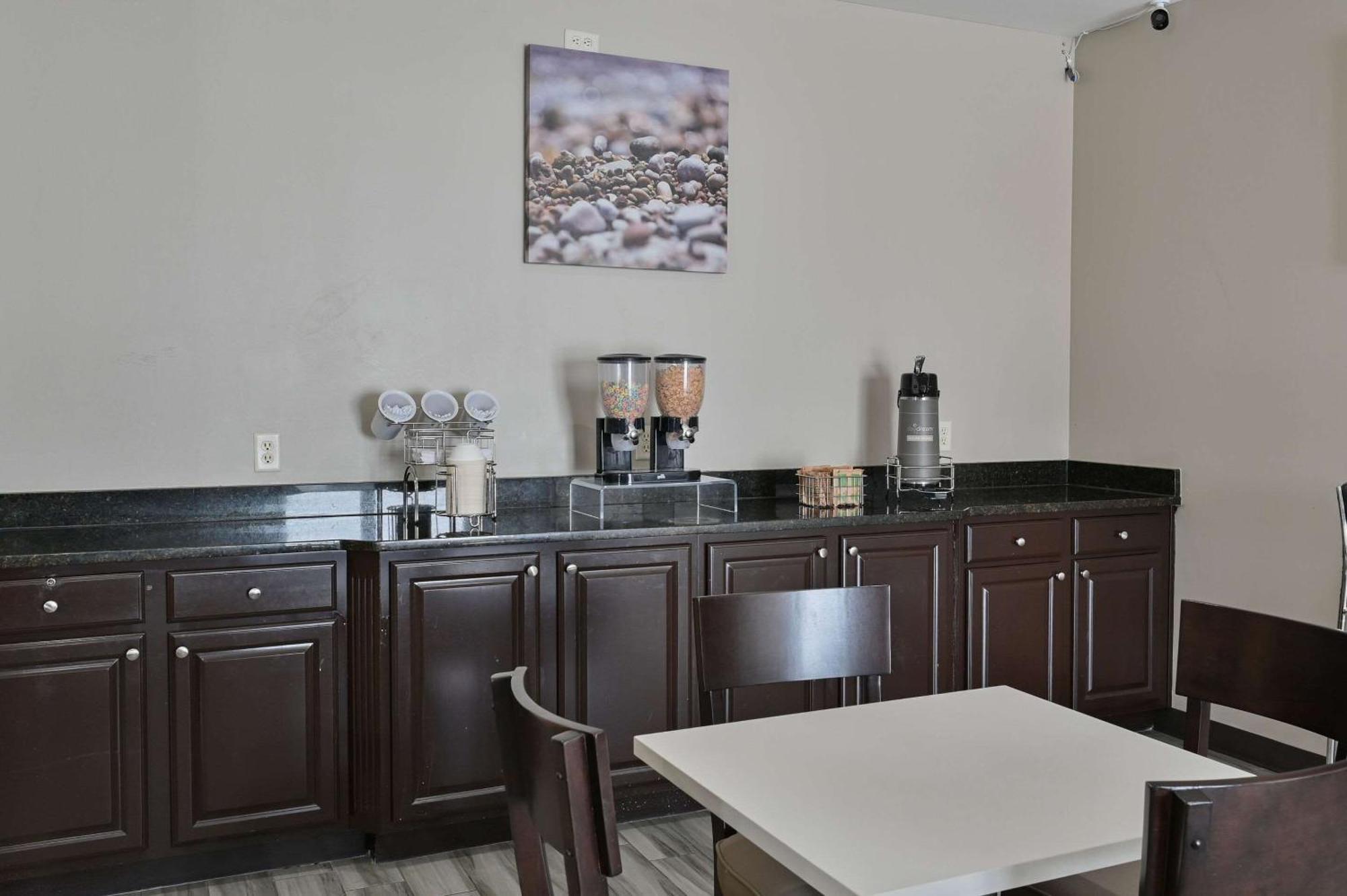 Sleep Inn & Suites Washington Near Peoria Extérieur photo